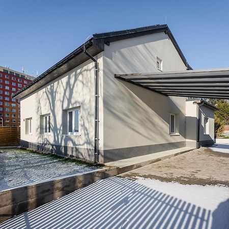 Apartmany Praha-Modrany Exterior photo